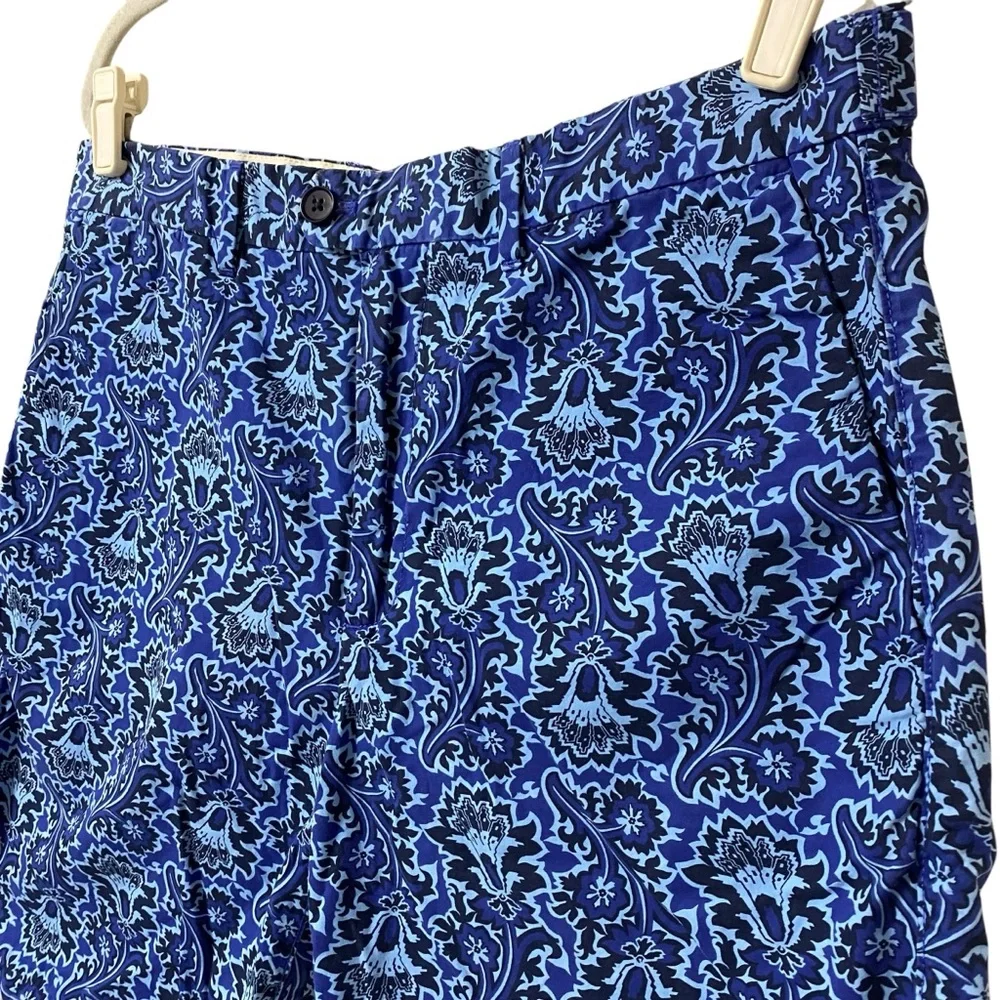 Banana Republic Milly Men’s blue paisley print summer vacation shorts size 34